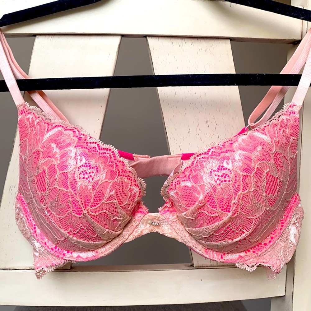 Victoria’s Secret hot pink lace bra sparkles